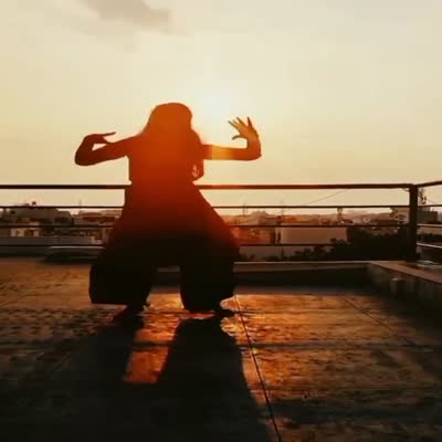 Kerala dance girl