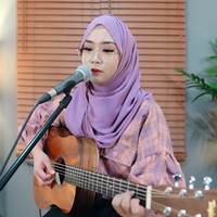 Regita Echa Ibu Iwan Fals Acoustic Cover