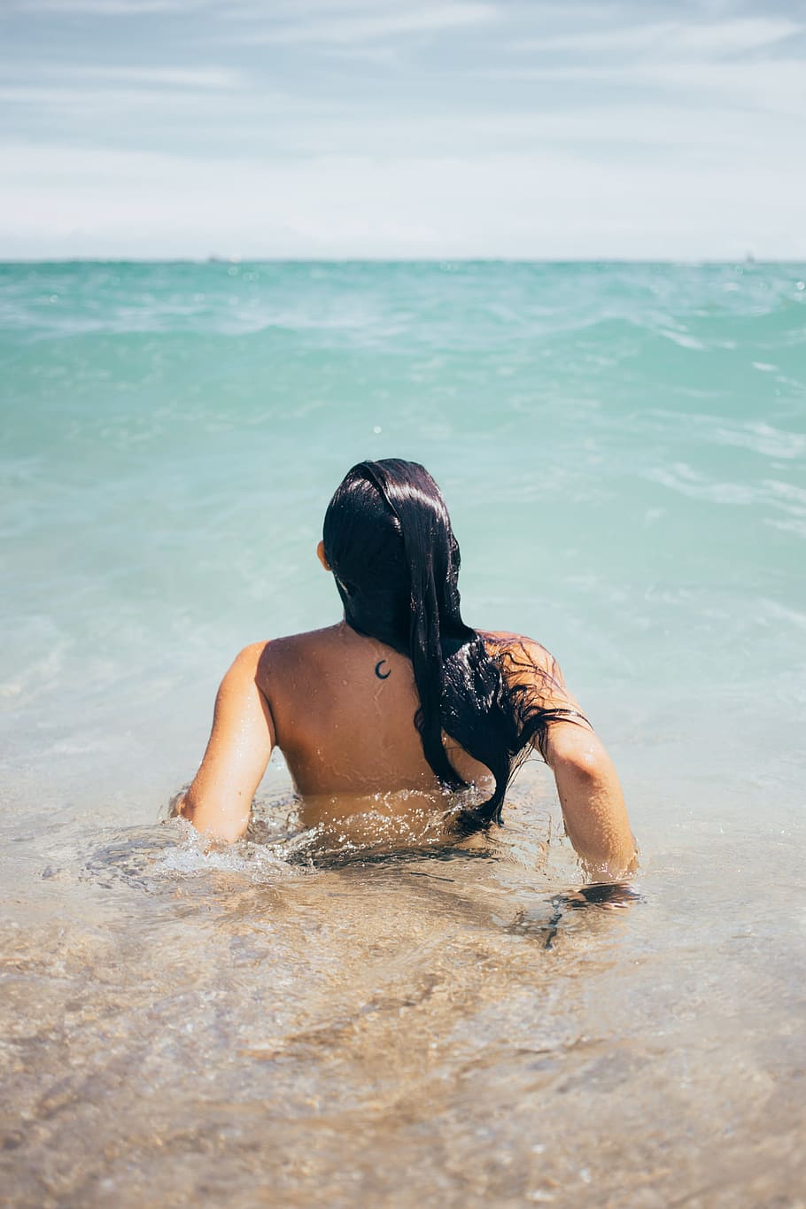 women summer beaches swimming